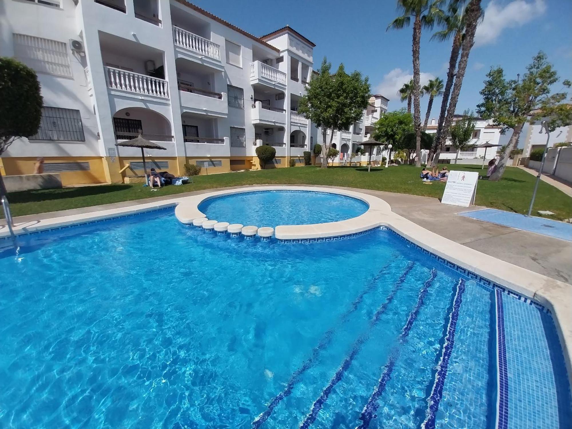 Charming Apartment In Front Of Villamartin Golf And Plaza Buitenkant foto